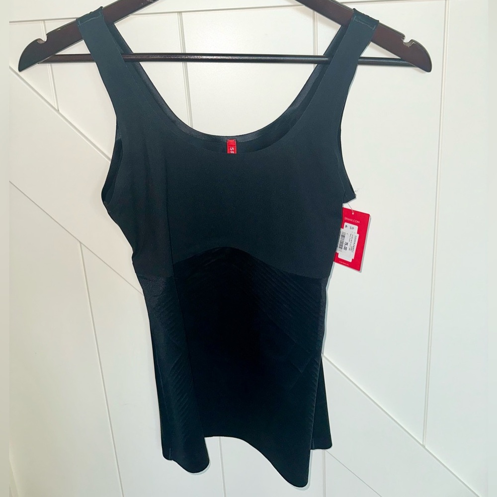 NWT SPANX Thinstincts 2.0 Black Tank Size: Small